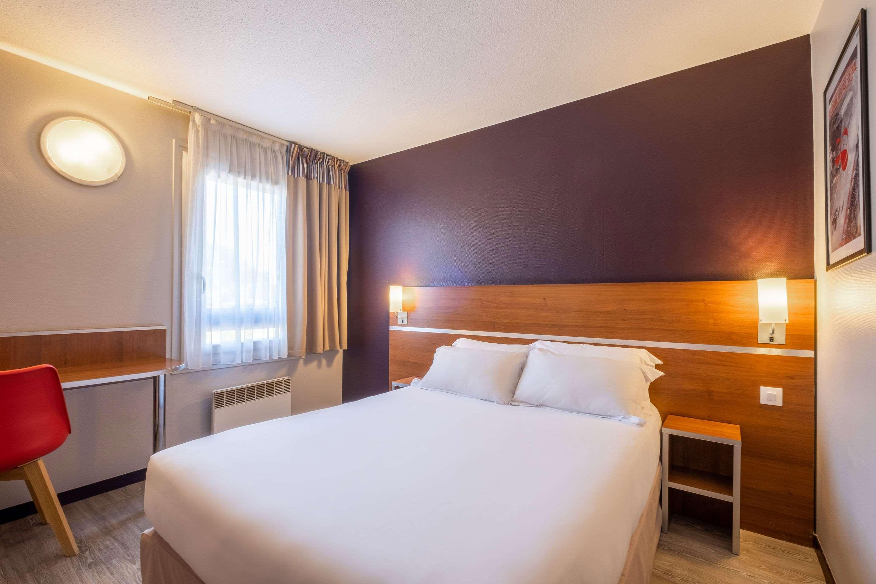 Comfort Hotel Linas - Montlhery Esterno foto